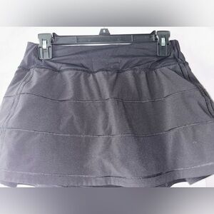 Lululemon Rival Mid-Rise Skirt- Size 4 reg